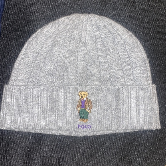 Polo Bear By Ralph Lauren Classy Bear Socks and Beanie Bundle - Picture 3 of 3